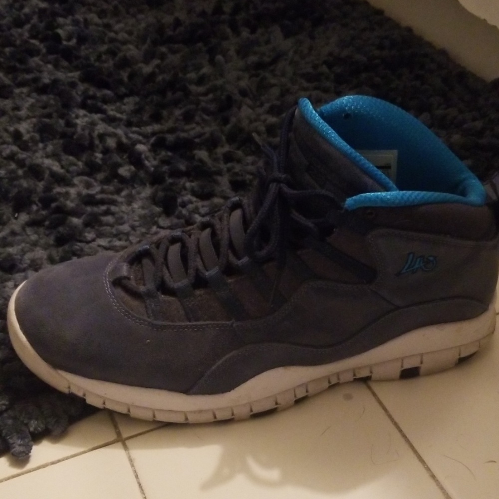 Jordan blue leather city collection